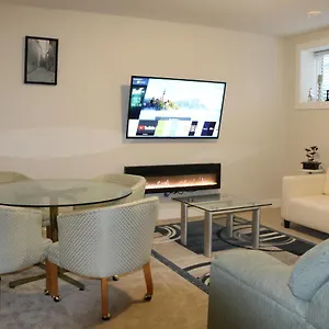 Apartment Guest In, Calgary