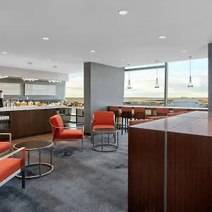 Hotel Airport Marriott In-terminal, Calgary